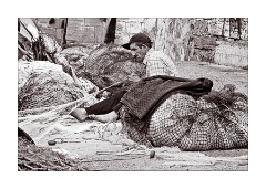 Fishing net repair Essaouira