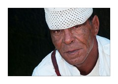 Peanut Brittle Seller