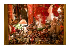 Tourist shop front Burford