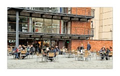Street Cafe in the Oxo Tower Area