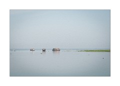 Houseboats at Cocobay
