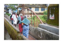 Crossing the Pedestrian Bridge into Munnar