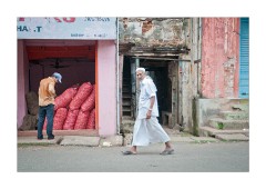 More People outside the Shop
