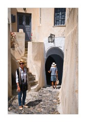 Other End of the Arch Pirgos