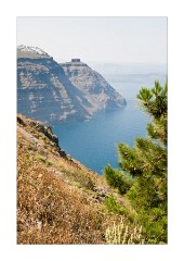 Walking along the Cliff Firostefani