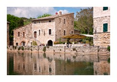 Bagno Vignoni The Thermal Water on the Sunny Side