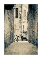 Pienza Street