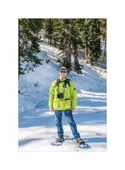 Folsom 09  North Lake Tahoe Donner Summit Roland with snow Shoes