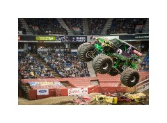 Folsom 07  Sleep Train Arena Monster Trucks