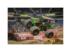 Folsom 08  Sleep Train Arena Monster Trucks