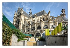 France Paris 01  Entrance to the Underground