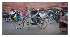 Jaipur  05  Traffic heading for the Gate