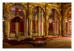 Jodhpur 035  Meharangarh Fort - richly coloured rooms