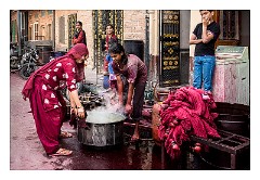 Jodhpur 087  The area called Lawaran - The dying of cloth