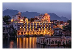 Udaipur 58  Udaipur at night from Jagat Niwas Terrace