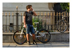 Bucharest 08  Mobile man