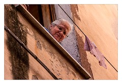 Bosa 32  Watching us walk by