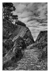 Devon 21  Walking to the hidden beach Lee Bay