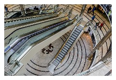 London in October 04  Canary Wharf Shoping Area