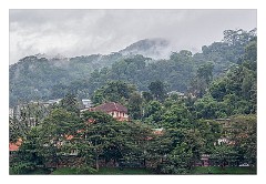 Kandy 03  Views around the Lake in Kandy