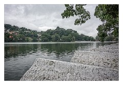 Kandy 04  Views around the Lake in Kandy