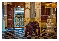 Kandy 46  Temple of the Tooth