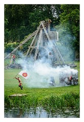 Warwick Castle 02  Trebuchet Fireball Spectacular River Island