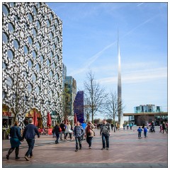 London Docklands 33  Ravensbourne College with its remarkable facade of penrose tiles