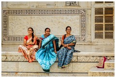 Agra 09  Outside the Tomb