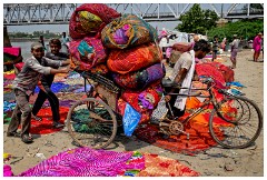 Agra 18  Taking the recycled back to market for sale