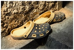 49 Leh and its Valley  Shoes on the steps of the Works