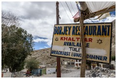34 Leh to Nubra Dessert and Back  Stopping for Lunch