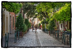 Aigues Mortes 05  Shady streets of Aigues Mortes