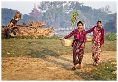 Mandalay 29  Colourful Girls with their Produce