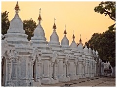 Mandalay 57  Sunset at the Ku Tho Taw Pagoda