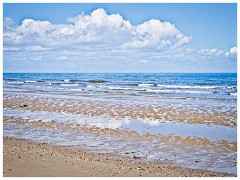 Norfolk 30  Holme Beach