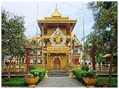 Siem Reap Day Five 09  Wat Damnak