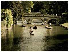 Cambridge in July  10  The River Cam at Garret Hostle Lane