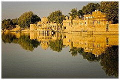 India Jaisalmer 59  Early Morning at Gadsistar Lake