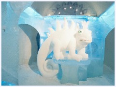 105 Sweden  Ice Hotel - Bedroom
