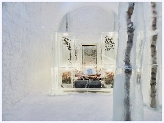 106 Sweden  Ice Hotel - Bedroom