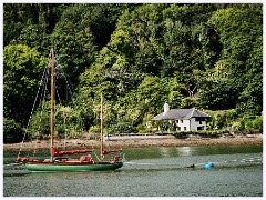 030 South Devon - Dartmouth  The River Dart