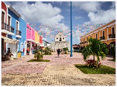 008 Cozumel Mexico  The Town Square