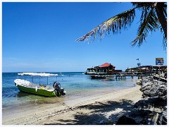 023 Roatan  A town and Beach