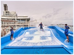 033 The Symphony of the Seas  The Flow Rider