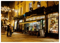 037 Cambridge  The Christmas Lights in Cambridge - Rose crescent