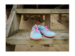 016 Norfolk  Shoes on the Beach Hut Wells-next-the-sea