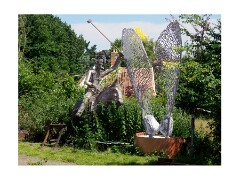 110 Suffolk Day 5  Amberside Sculpturer